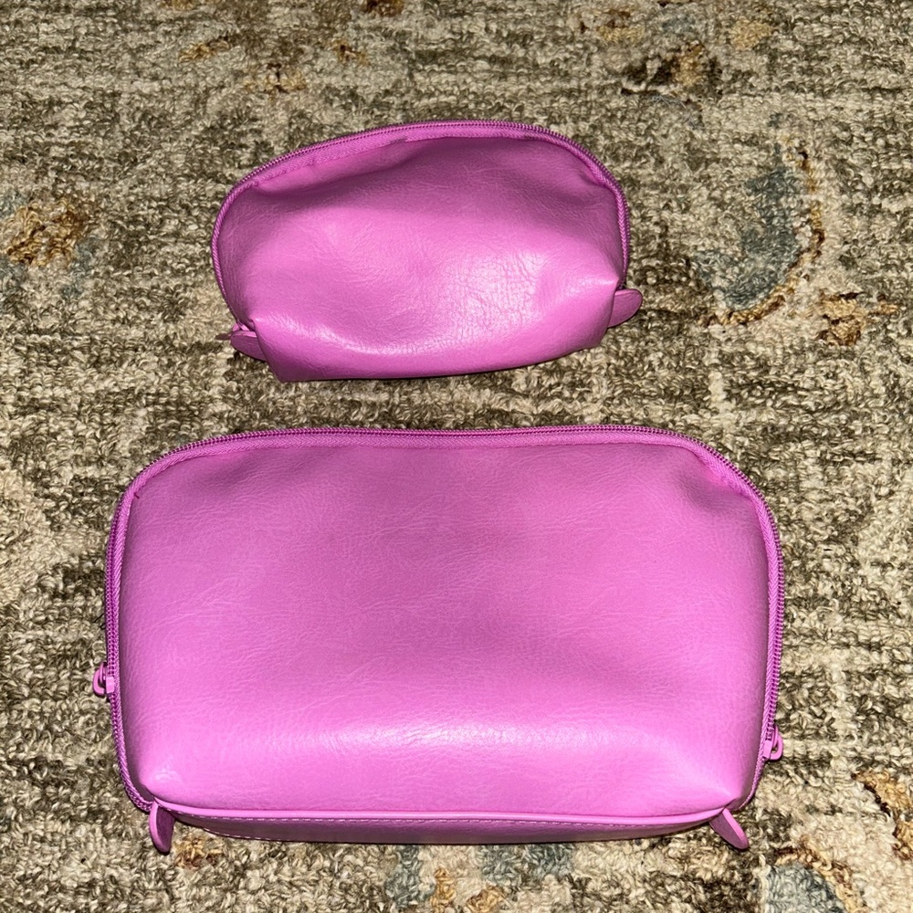 BEIS Cosmetic Pouch Set in Magenta